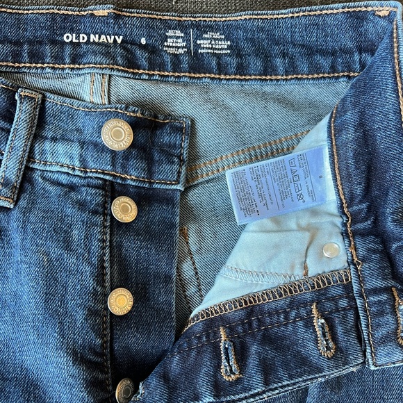 OLD NAVY high rise jeans - Picture 3 of 3